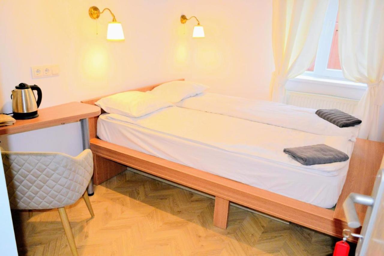 Twins Boutique Korsy Apartment ซีบิว ภายนอก รูปภาพ