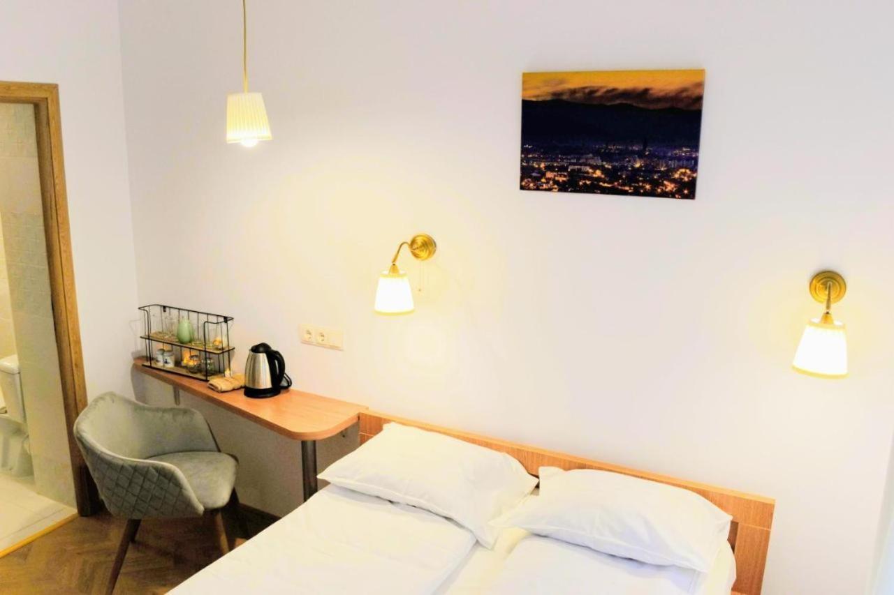 Twins Boutique Korsy Apartment ซีบิว ภายนอก รูปภาพ